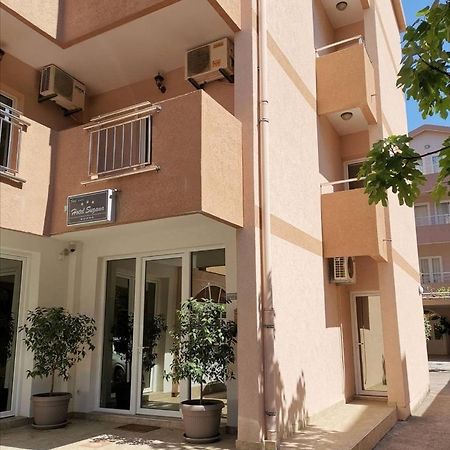 Hotel Suzana Budva Extérieur photo